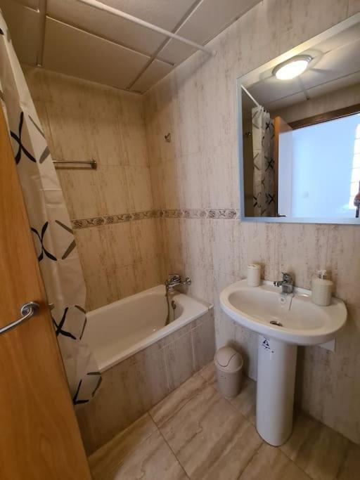 Beautiful Apartment With Patio Torrevieja Dış mekan fotoğraf