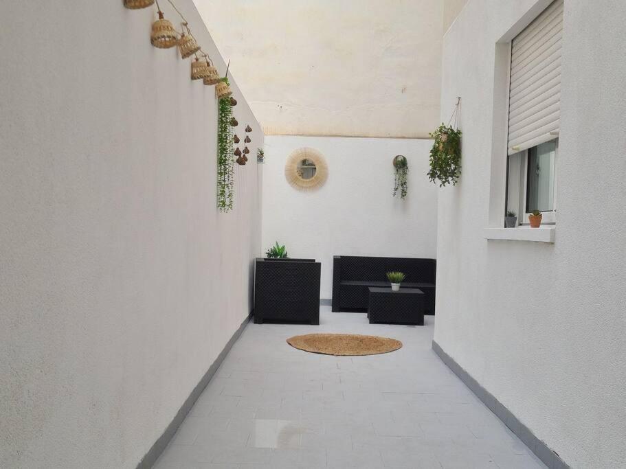 Beautiful Apartment With Patio Torrevieja Dış mekan fotoğraf