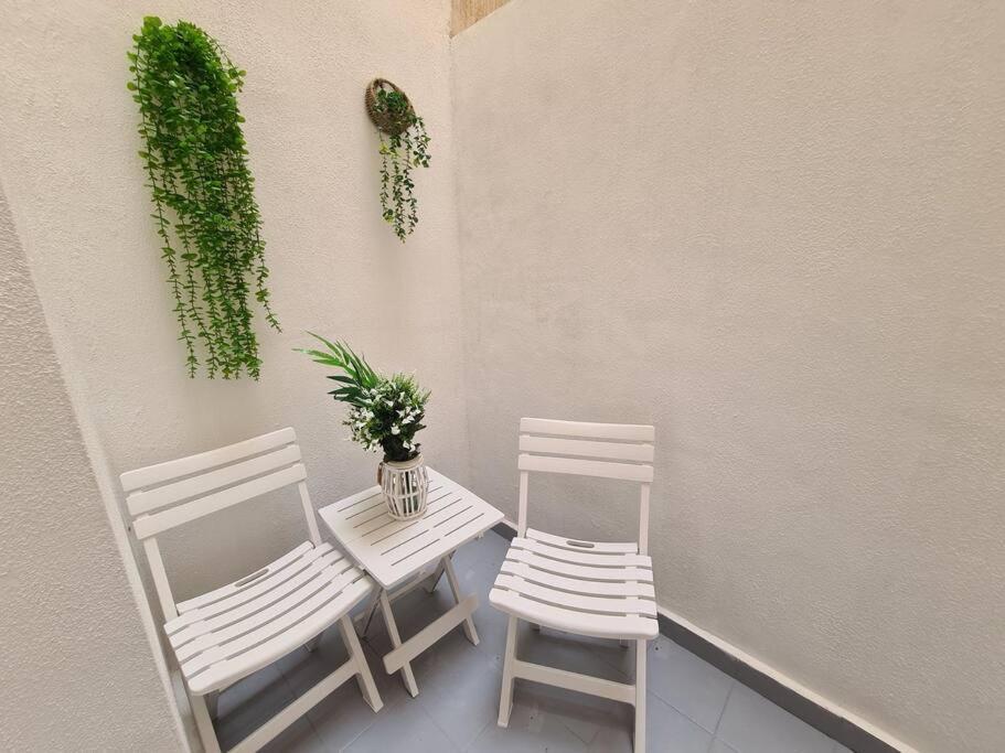 Beautiful Apartment With Patio Torrevieja Dış mekan fotoğraf